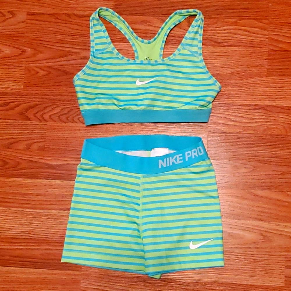 Nike pro short set